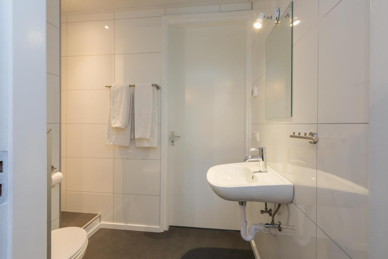 Welcome In - 6 En 12 Personen, Vroondijk In Ferienhaus