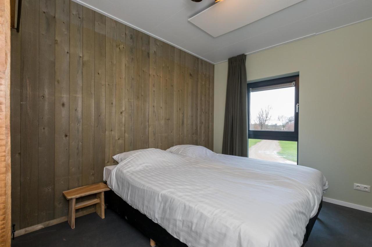 Welcome In - 6 En 12 Personen, Vroondijk In Ferienhaus *